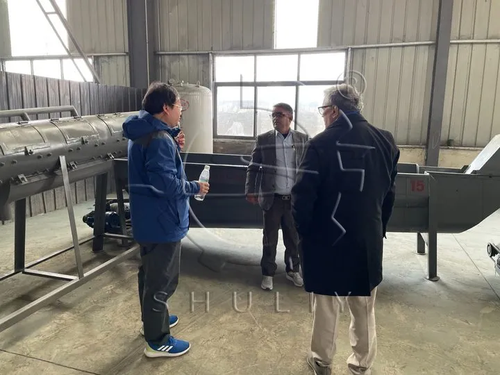Customers Visit PET Bottle Recycling Equipment